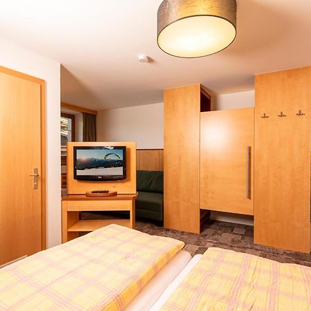 Hotel-Garni Pramstraller Mayrhofen Esterno foto