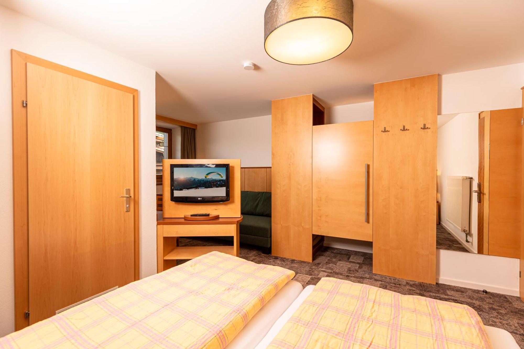 Hotel-Garni Pramstraller Mayrhofen Esterno foto
