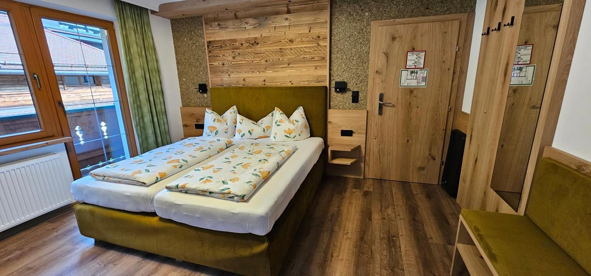 Hotel-Garni Pramstraller Mayrhofen Esterno foto